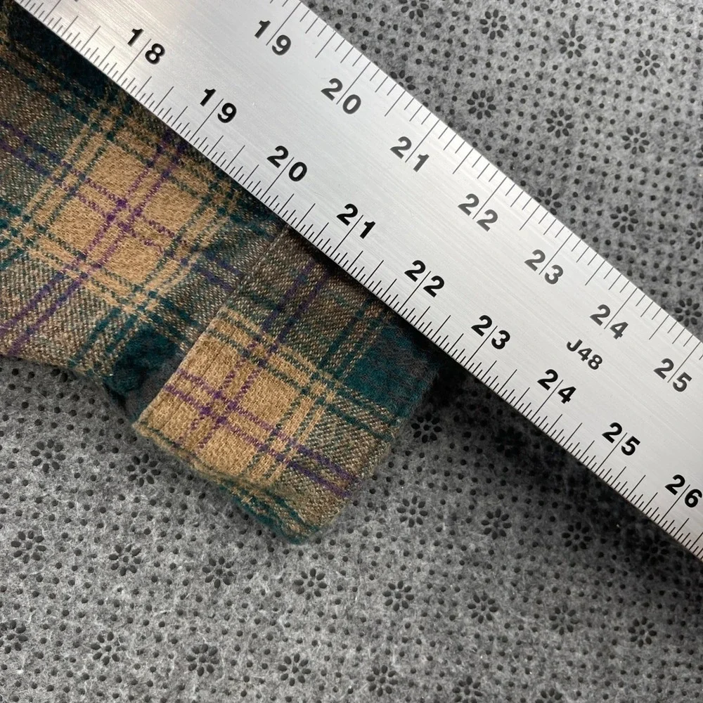 Abercrombie & Fitch excellent pre